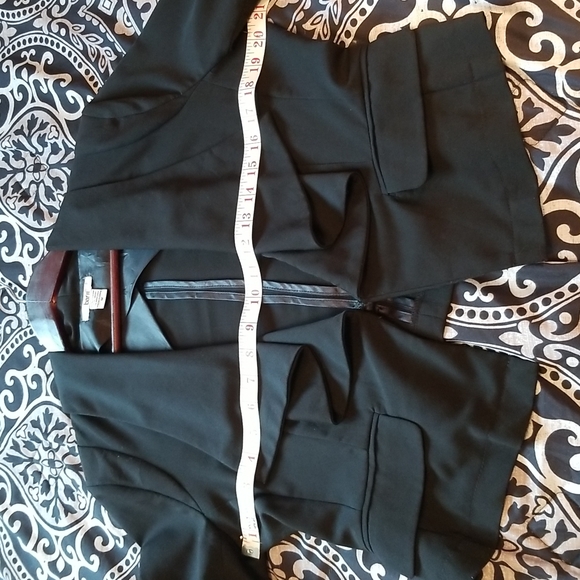 Bar III Cropped Blazer Size M - Picture 14 of 17